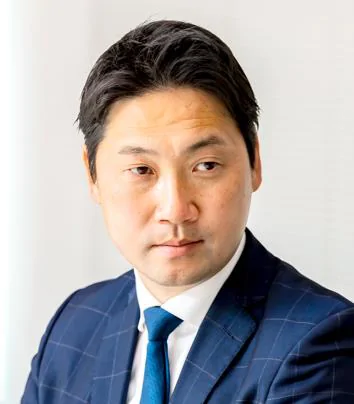 中野 新悟 氏
